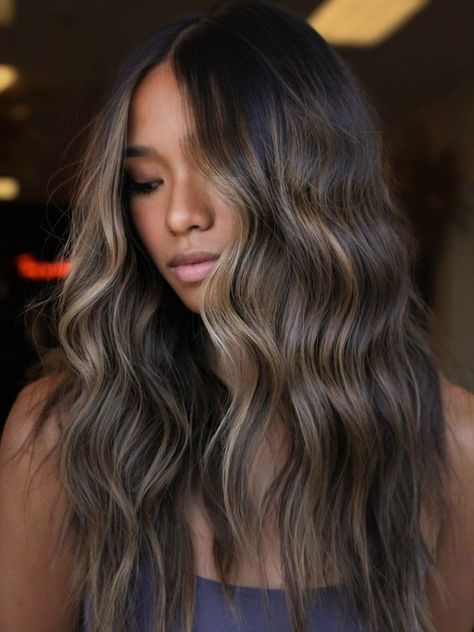 Dark Balayage Hair, Balayage Hair Brown, Money Piece Highlights, Fish Braid, Dark Balayage, Blonde Hair With Roots, Pretty Blonde Hair, Haircuts For Long Hair With Layers, Black Hair Balayage