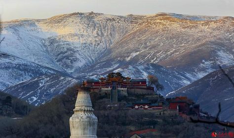 Located in northeastern Xinzhou city, north China's Shanxi province, Wutai Mountain. via Discover CHina. Chinese Mountains Photography, Laojun Mountain China, Hunan Province China, Guilin Mountains China, Yunnan Province China, Amazing Places, Mount Everest, The Good Place, Tapestry