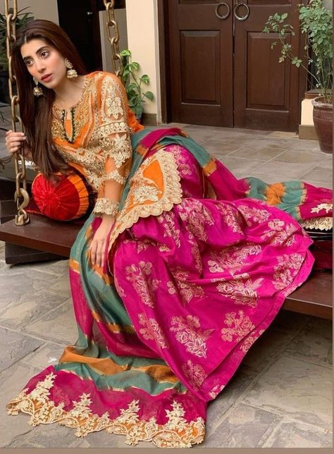 Fancy Dresses Classy, Function Dress, Gharara Designs, Pakistani Party Wear Dresses, Pakistani Party Wear, Designer Kurti Patterns, Pakistani Fashion Party Wear, Kurta Neck Design, Beautiful Pakistani Dresses