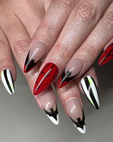 Beetlejuice and Lydia 🪲♥️ Products: Smile white gel @red_iguana Tips @apresnailofficial ┊ ┊ ┊ ┊ ┊ ┊ ┊ ┊ ┊ ┊ ˚★⋆｡˚ ⋆ ┊ ┊ ┊ ⋆ ┊ ┊ ★⋆ ┊ ◦ ★⋆ ┊ . ˚ ˚★ #nailprosacramento #nailpro #nailsnailsnails #sacramentonails #916nails #naildesign #dieprettynails #sacramentogelx #buildergelnails #apresgelx #apresnails #softgel #nailpro #nailtech #916gelx #916gelxnails #halloweennails #beetlejuice Black White Halloween Nails, White Halloween Nails, Beetlejuice And Lydia, Red Iguana, Beetlejuice Lydia, Smile White, Black White Halloween, Builder Gel Nails, Nail Products