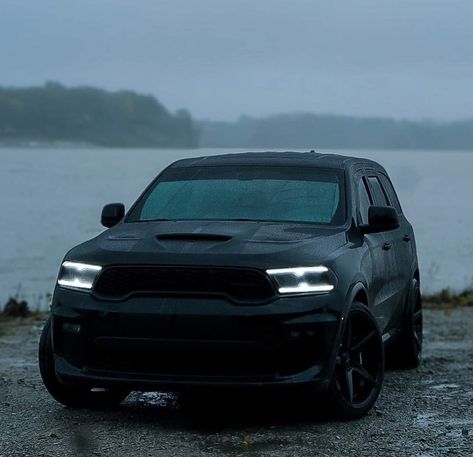 Blacked Out Dodge Durango, Blacked Out Durango, Dodge Durango Blacked Out, Dodge Durango Aesthetic, Dodge Durango Rt Custom, Trackhawk Aesthetic, Black Dodge Durango, Dodge Trackhawk, Dodge Durango Hellcat