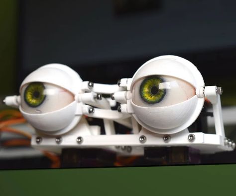 DIY Compact 3D Printed Animatronic Eye Mechanism: 4 Steps (with Pictures) Helter Skelter, Halloween Props Diy, Horror Stuff, Puppet Making, 3d Printing Projects, Fnaf 1, Diy Cans, Halloween Outfit, Diy Electronics