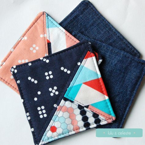 Tutorial: Patchwork Coasters - Lulu & Celeste Coaster Sewing, Making Rugs, Quilted Coasters, Mug Rug Patterns, Japanese Knot Bag, Sewing Projects Free, Sew Simple, Straight Line Quilting, How To Make Coasters