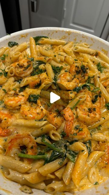 Asia G. on Instagram: "30 minute Shrimp Pasta  @drinkolipop #olipoppartner  . . . . I do not measure when I’m cooking!! I can only list the ingredients I used 😭 .  Shrimp  Spinach  Heavy cream  Mozzarella cheese Onion powder Garlic powder Paprika  Pepper Olive oil Penne noodles Fresh parsley  Old bay  Penne noodles  - I seasoned the shrimp with  Old Bay Onion powder Garlic powder Lime Old bay . . For the sauce : Heavy whipping cream Paprika  Slap ya momma Mozzarella cheese Fresh parsley  .  And lots of love 😇 . . . #explore #drinkolipop #olipoppartner #cooking #pasta #soulfood #dinnerideas #dinnerrecipes #explorepage #womenthatcook" Seafood Pasta Dishes Recipes, Heavy Whipping Cream Pasta Sauce, Shrimps With Pasta, Shrimp Recipes For Dinner Pasta, Shrimp With Pasta, Shrimp Penne Pasta Recipes, Pasta Shrimp, Pasta With Shrimp Recipes, Pasta And Shrimp Recipes