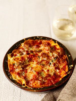 Vegetarian Lasagne, Lasagne Recipes, Jamie Oliver Recipes, Food Shows, Jamie Oliver, Vegetarian Dishes, Veggie Recipes, Tomato Sauce, Savoury Food