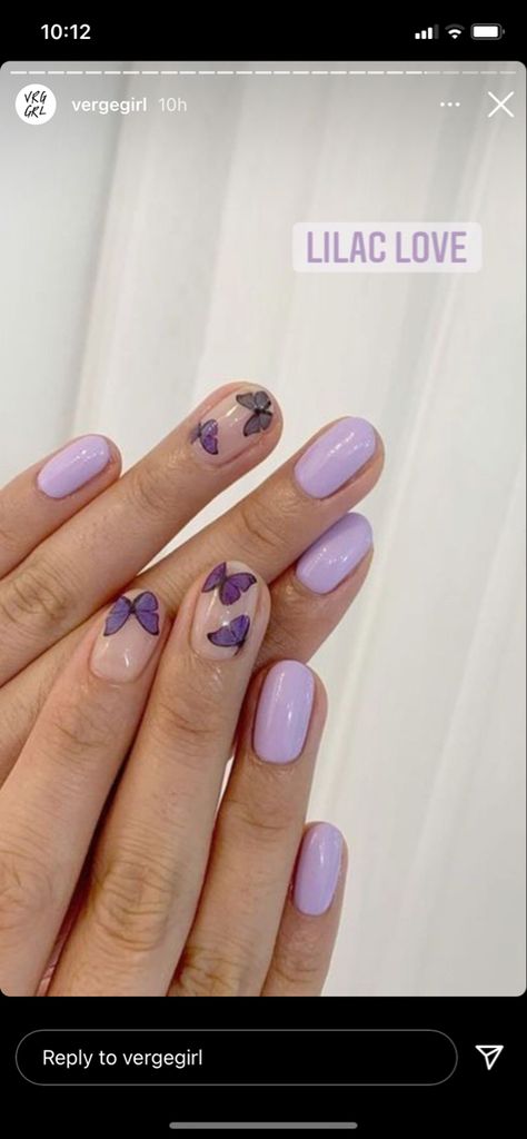 Cute Summer Nails Butterfly, Cute Short Gel Nails Butterfly, Cute Short Nails Butterfly, Purple Nail Designs Butterfly Short, Butterflies Nails Short, Cute Nails Butterflies, Purple Nails Butterfly Short, Purple And White Butterfly Nails, Butterfly Nail Inspiration