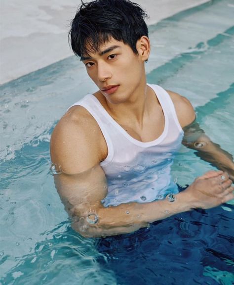 Gq China, Park Haejin, It Boy, Vogue Men, Wet And Wild, Park Bo Young, Kim Woo Bin, K Pop Star, Body Poses