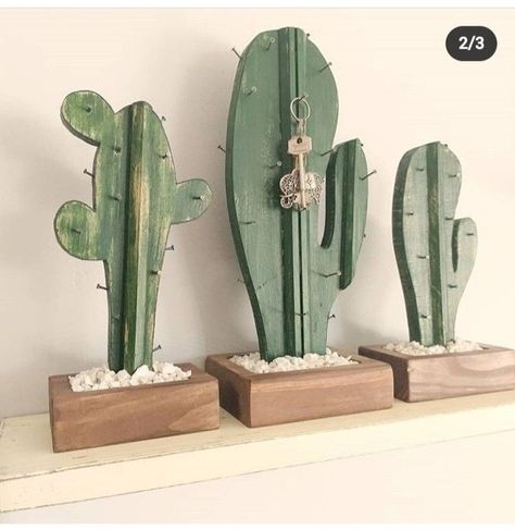 Wooden Cactus, Projek Kayu, نباتات منزلية, Diy Projects On A Budget, Diy Home Decor On A Budget, Diy Home Decor Easy, Diy Crafts For Home Decor, Home Diy Projects, Wooden Crafts