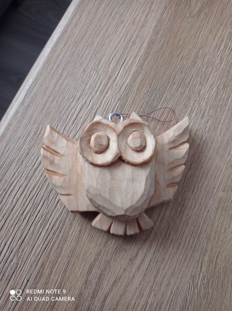 Owl Wood Carving, Carved Wooden Animals, Wood Jewelry Diy, Wood Carving Faces, Simple Wood Carving, Wooden Owl, Dremel Wood Carving, Got Wood, Wood Carving Designs