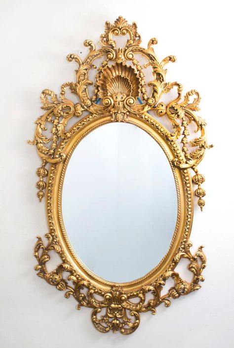 Rococo Mirror Beach House Bedroom Furniture, Decorative Bathroom Mirrors, Rococo Decor, Spiegel Gold, Round Gold Mirror, Baroque Mirror, Gilded Mirror, Antique Mirror Wall, Unique Furniture Pieces