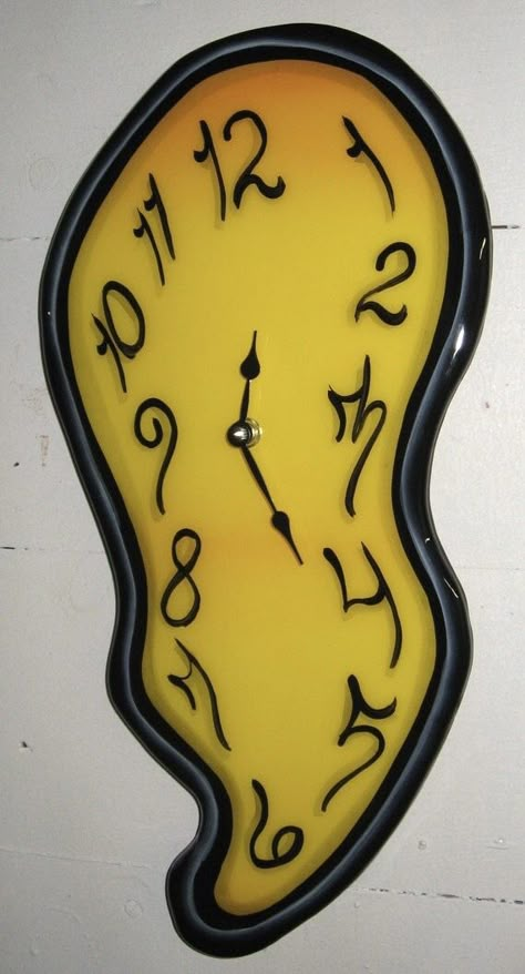 Melting Clock, Time Is Of The Essence, Hands Of Time, Grandfather Clocks, Clock Ideas, Motif Art Deco, Hourglasses, Black Wall Clock, Cool Clocks