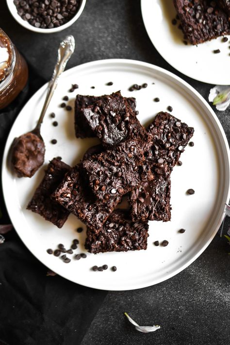 Is there a more perfect treat than brownies? I don’t think so. Of course, I’m super indecisive so if I had to choose between brownies and, say, chocolate chip cookies or ice cream, I’d probably fail. So I made homemade nutella recently and omg, yum! When you’re a recipe creator though, sometimes you end up with a lot of extras from testing and that’s what happened here. In these cases my philosophy is always to make lemonade out of lemons. Also, I’m contemplating how I have ever lived without Brownies Photography, Baking Journal, Nutella Brownies, Homemade Nutella, Brownie Ingredients, Chocolate Hazelnut, Mini Chocolate Chips, Wholesome Food, Bundt Cake