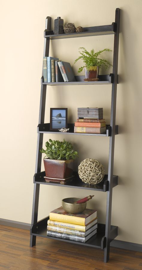 Leaning Shelves, Ladder Shelf Decor, Leaning Bookshelf, Leaning Shelf, Leaning Ladder, Apartment Goals, Ladder Shelf, Creative Furniture, Bookshelf Decor