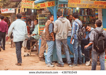 Book Fair Drawing, Figure Painting Tutorial, Watercolor Composition, People Street, Street Photography People, Composition Drawing, Human Sketch, Composition Painting, Human Body Drawing