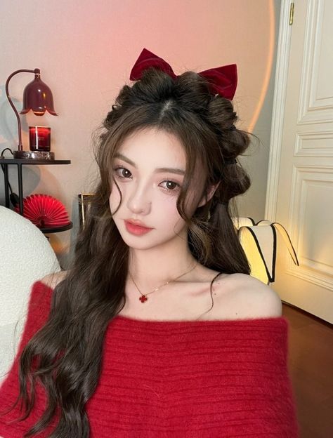 Ulzzang Hairstyle, Korean Beauty Makeup, Ulzzang Hair, Medium Long Haircuts, Kawaii Hairstyles, Hot Hair Styles, Favorite Hairstyles, Hairstyles For Short Hair, Short Curly Hair