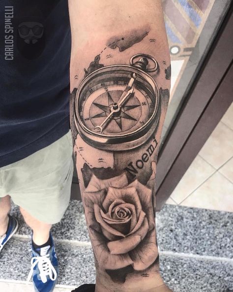 Mandala Rose Tattoo, Compass Tattoo Men, Mangas Tattoo, Compass Rose Tattoo, Rose Tattoo Sleeve, Tattoo Line, Cool Arm Tattoos, Compass Rose, Feather Tattoos