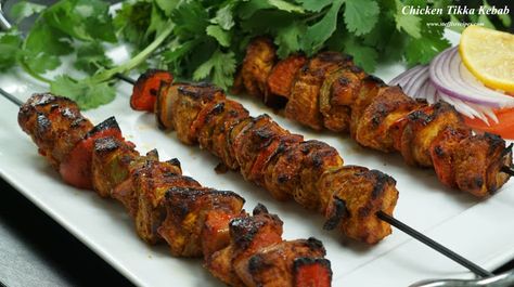 Chicken Tikka Recipe Chicken Tikka Kebab, Chicken Tikka Recipe, Palak Chicken, Kebab Recipe, Tikka Recipe, Indian Cookbook, Vegetarian Foods, Fried Fish Recipes, Kebab Recipes