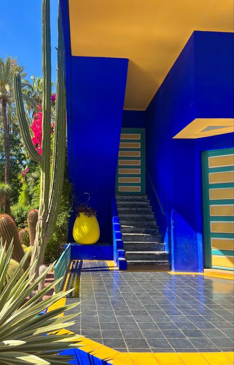 Ysl Garden Marrakech, Majorelle Blue Interior, Ysl Marrakech, Marrakech Design, Morroco Marrakech, Majorelle Blue, Moorish Architecture, Mexico Culture, Electric House