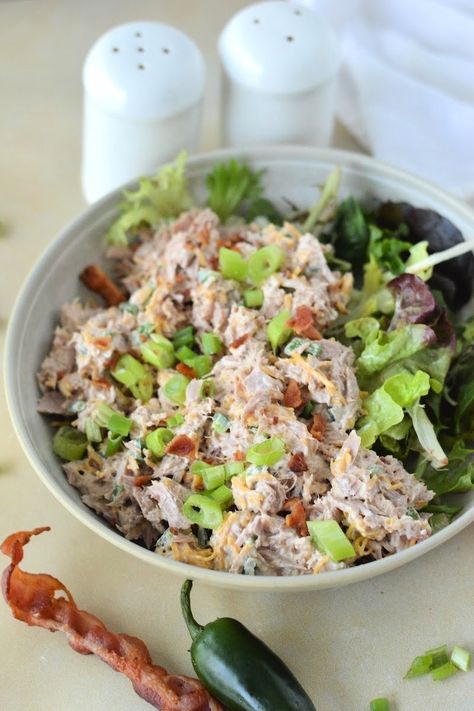 Rethink tuna salad - it's not so boring anymore! Jalapeno tuna salad tastes just like jalapeno poppers, and has 1 gram net carbs in each serving.  Jalapeno Tuna Salad  Are you a fan of jalapeno poppers? I love them so much that I created a bunch of different recipes inspired by them. Keto jalapeno popper soup is creamy and comforting. Jalapeno poppper chicken chaffles make it easy to eat on the go. In fact, I love this combination so much that I also made mini jalapeno poppers with tuna! They ar Keto Tuna Salad, Keto Jalapeno, Keto Tuna, Low Carb Easy, Fresh Tuna, Cheese Chips, Tuna Salad Recipe, Jalapeno Popper, Spicy Tuna