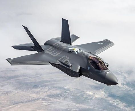 Lockheed Martin F-35 Lightning II Lightning Fighter, F 35 Lightning, Jet Fighter Pilot, F 35 Lightning Ii, Stealth Aircraft, Star Wars Background, Airplane Fighter, 2160x3840 Wallpaper, Iron Man Armor