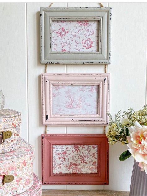 Picture Frame Crafts, Vintage Florals, Picture Frame Decor, Shabby Chic Crafts, Shabby Chic Diy, Frame Crafts, Wonderful Day, Frame Decor, Cottage Decor