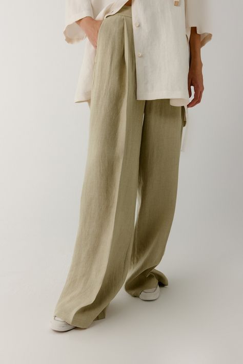 Loose-fit hemp pants Hemp Fabric Clothing, Sustainable Magazine, Hemp Pants, Hemp Shirt, Hemp Clothing, Hemp Fabric, Knitting Women, Knit Shirt, Fashion Updates