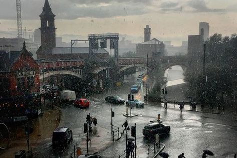 The incredible iPhone photo of rainy Manchester that's been likened to a Lowry - Manchester Evening News Rain Photo, Dawn And Dusk, Salford, City Street, In The Rain, Big Picture, The Guardian, The Rain, Street Photography