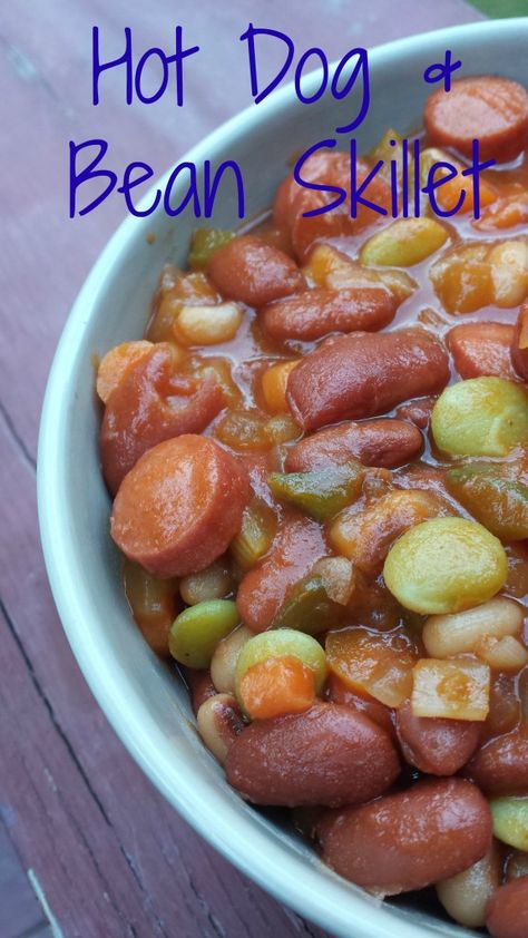 Creative Dinners, Hot Dogs And Beans, Easy 30 Minute Meals, Beans Recipes, Hot Dog Chili, 30 Minute Meals Easy, Skillet Recipes, Hot Dog Recipes, Weiners