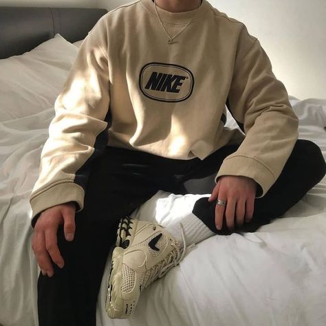 Nike x Stussy Spiridon Fossil Stussy Spiridon Outfit, Stussy Outfit Men, Stussy Spiridon, Stussy Outfit, Brand Collab, Nike Stussy, Professional Man, Handsome Male Models, Streetwear Inspiration