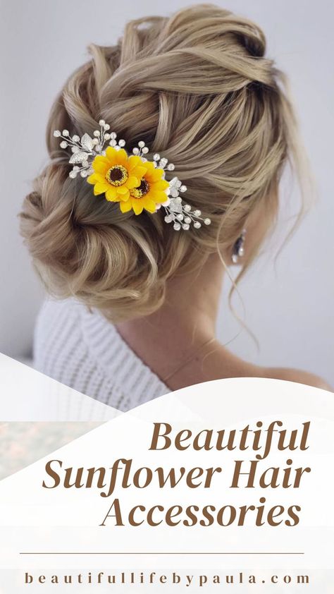 Sunflower Hair Piece, Sunflower Hair Clip, Wedding Gift Inspiration, Flower Girl Outfits, Sunflower Hair, Bridal Hair Piece, Long Hair Wedding Styles, Sunflower Wedding, Hair Comb Wedding