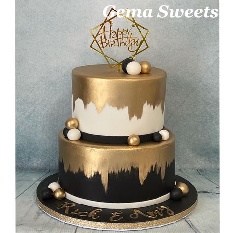 Black N Gold Cake For Men, Modern 18th Birthday Cake, Men's Birthday Cake Ideas Elegant, Retirement Cake Black And Gold, Black And Gold 50th Birthday Cake For Men, Classy Birthday Cakes For Men, Black And Gold 70th Birthday Cake, Two Tier Black And Gold Cake, Gold And Black Cake Ideas