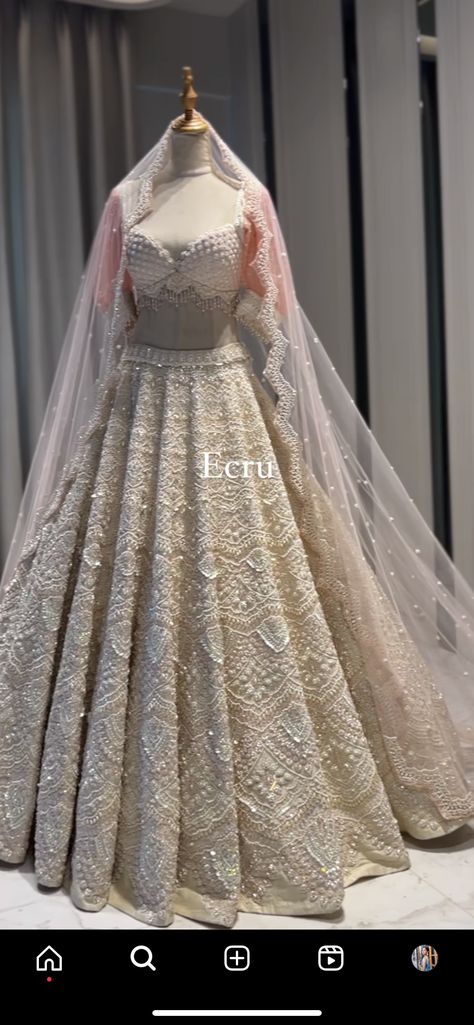 Bridal Lahanga Design Latest, Captions For Lehenga Pictures, Easy Diy Fashion, Indian Dress Up, Desi Vibes, Lehenga Dress, Simple Lehenga, Bridal Hijab, Desi Wedding Dresses