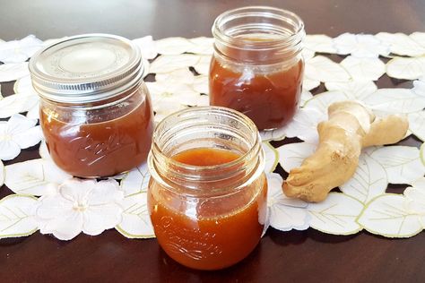 Korean Honey Ginger Tea (Saenggang Cha) | chopsticks and flour Ginger Honey Tea, Ginger Honey, Honey Ginger, Pear Juice, Honey Tea, Ginger Juice, Pint Jars, How To Make Jam, Korean Recipes