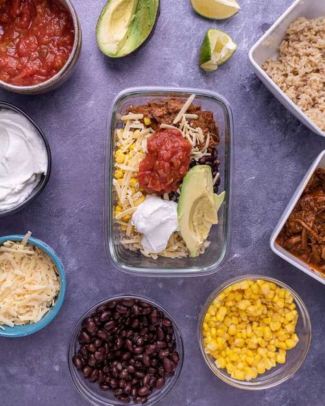 Pork Burrito Bowls, Meal Prep For One, Freezer Friendly Meal Prep, Homemade Margarita Recipe, Leftover Pulled Pork, Fajita Vegetables, Cold Pasta Salad Recipes, Freezer Friendly Meals, Pulled Pork Leftovers