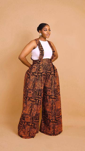 Trendy Ankara Jumpsuit Styles, Palazzo Pants Outfit Plus Size, Ankara Jumpsuits For Women Casual, Styling Dungarees, African Jumpsuits For Women, Ankara Jumpsuit Styles, Chitenge Outfits, Model Wax, Jumpsuit Styles