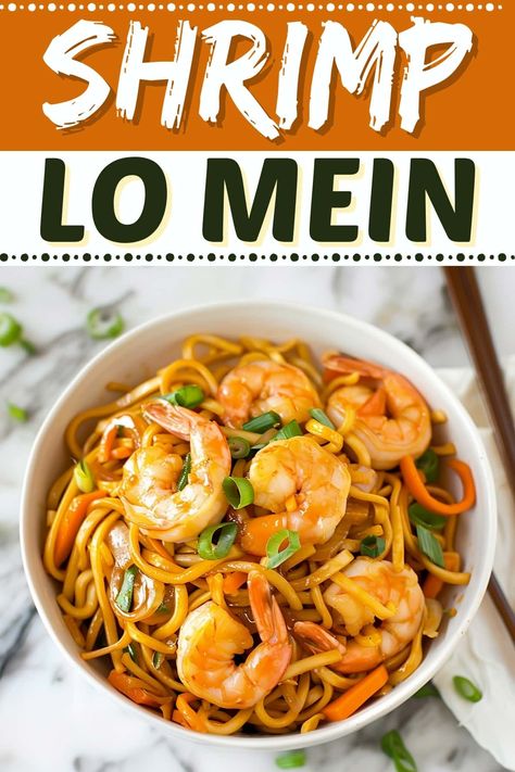 This easy shrimp lo mein comes together in 30 minutes or less! The delicious dish of shrimp and noodles is reminiscent of your favorite takeout food. Shrimp Low Mein, Shrimp And Noodles, Shrimp Lo Mein Recipe, Shrimp Lo Mein, Shrimp Ramen, Lo Mein Recipes, Chinese Foods, Takeout Food, Chinese Cooking Recipes