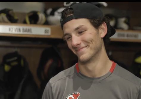 John Marino Hockey, John Marino, Puck Bunny, Nj Devils, Quinn Hughes, Hockey Girlfriend, Hockey Guys, Hockey Men, Hockey Memes