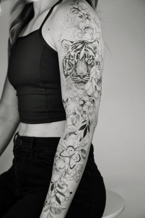 Womens Tiger Tattoo Sleeve, Women’s Forearm Half Sleeve Tattoo, Animal Arm Sleeve Tattoos For Women, Tiger Tattoo Sleeve For Women, Floral Animal Sleeve Tattoo, Floral And Animal Tattoo, Animal Tattoo Sleeve Women, Tatoos Woman Arm Sleeve, Floral Sleeves For Women Tattoo