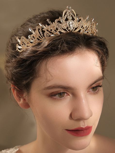 Crowns For Brides, Royal Hair Accessories, Royal Gold Crown, Romantic Wedding Decor Fairytale, Gold Tiara Wedding, Gold Wedding Crown, Bridal Hair Decorations, Wedding Rentals Decor, Bridal Headwear