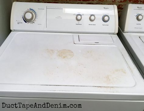 Before painting my dryer it had scratches and rust stains | DuctTapeAndDenim.com How To Paint A Washing Machine, Appliance Paint, Paint Appliances, Painting Appliances, Organize Tips, Best Spray Paint, Paint Wash, Old Mirrors, Diy Concrete Countertops