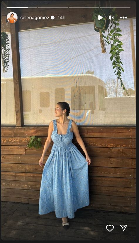 Selena Gomez Outfits, Blue Sundress, Selena Gomez Cute, Selena Gomez Photos, Selena Gomez Pictures, Selena Gomez Style, Selena G, Marie Gomez, Selena Gomez