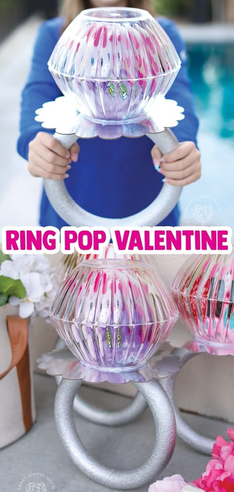 Giant Ring Pop, Ring Pop Valentine, Valentines Day Baskets, Candy Bouquet Diy, Valentine Baskets, Valentine Gifts For Kids, Ring Pop, Fluffy Socks, Candy Crafts