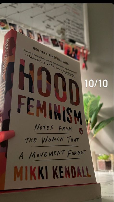 Hood Feminism, Books By Black Authors, Clever Comebacks, Empowering Books, Healing Books, Best Self Help Books, 100 Books To Read, Self Development Books, Unread Books