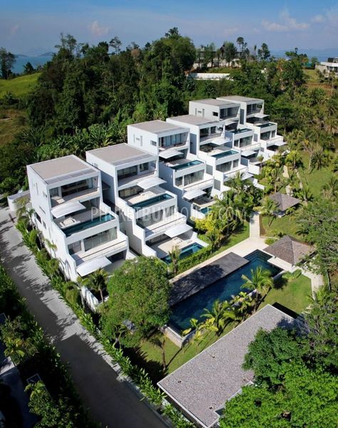 YAM4890: Peaceful Sea View Penthouse Apartment - Phuket Buy House Penthouse Apartment Design, Apartment Design Ideas, Terraced Landscaping, Terrace Building, Slope House, Luxury Townhouse, Resort Architecture, High Rise Apartments, Modern Villa Design