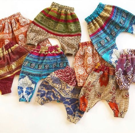 Baby Girls Clothing Kids Clothing Harem Pants Baby Pants - Etsy Bohemian Baby Clothes, Hippie Baby Clothes, Hippie Baby, Toddler Skirt, Bohemian Baby, Hippie Clothing, Cute Pants, Baby Pants, Girls Clothing Sets