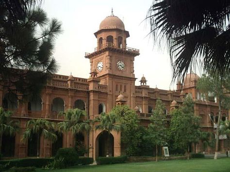 Punjab University Old Campus, Lahore. (By www.flickr.com/photos/13475778@N00/) Punjab University Lahore, Punjab University, Doctor Of Pharmacy, Best Universities, Bachelor Of Commerce, Education In India, Higher Learning, Best University, Clock Tower