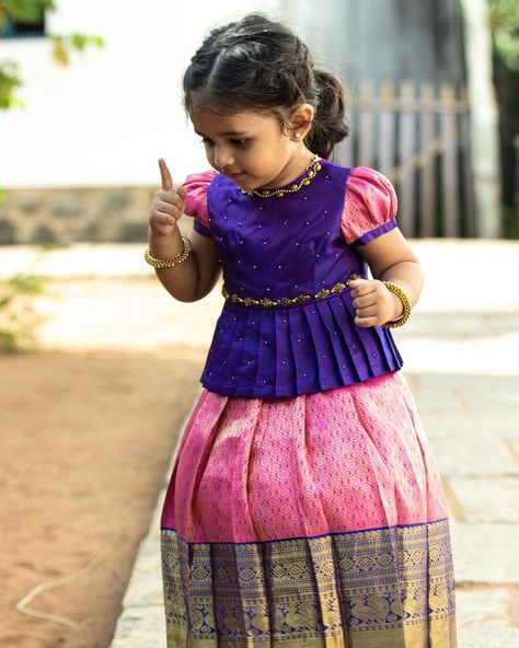 Pattu Paavadai Satai, Pattu Paavadai Ideas, Paavadai Sattai For Kids, Baby Girl Pattu Pavadai Designs, Patu Langa Designs For Kids, Kids Pattupavada Blouse Designs, Kids Pavadai Blouse Designs, Pattu Pavada For Kids, Pavada Blouse Designs