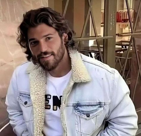 Canyaman Italian Can Yaman Aesthetic, Cam Yaman, Turkish Men, Can Yaman, Aesthetic Inspiration, Erkenci Kuş, Turkish Actors, Male Face, Bearded Men