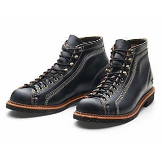 Thorogood Roofer | Schuhe Clark Shoes Mens, Men Clarks Shoes, Stylish Boots For Men, Mens Wingtip Shoes, Loafers Men Outfit, Monkey Boots, Oxford Platform Shoes, Der Gentleman, Wing Boots