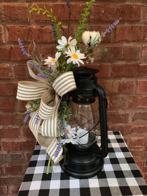 Lantern Front Porch, Lantern Fall Decor, Front Porch Lanterns, Fall Lantern Centerpieces, Mason Jar Halloween Crafts, Porch Lanterns, Porch Lantern, Lantern Crafts, Floral Lantern